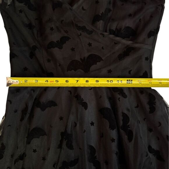 Magnolia Place Black Goth Bat Print Fit & Flare Dress Size M - Picture 12 of 13